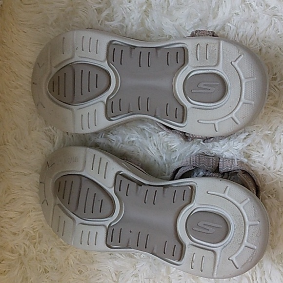 Sketchers arch support sandal size 7.5 - Picture 3 of 4